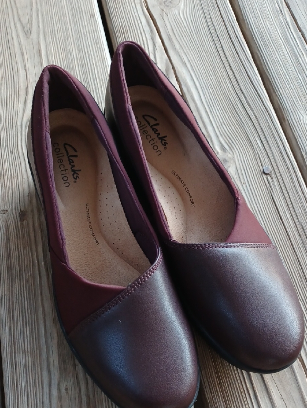 Clarks Collection Women's Suttyn Walk leather wedge Burgundy
